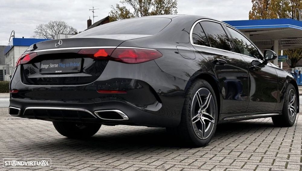 Mercedes-Benz E 300 de - 13