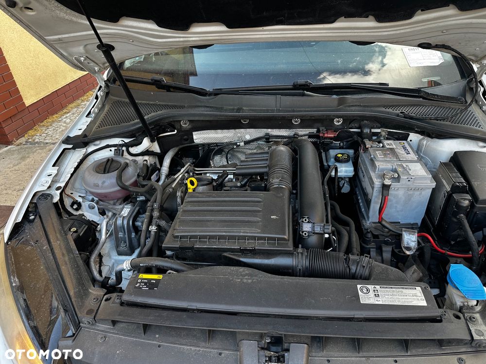 Volkswagen Golf 1.2 TSI BlueMotion Technology Cup - 11