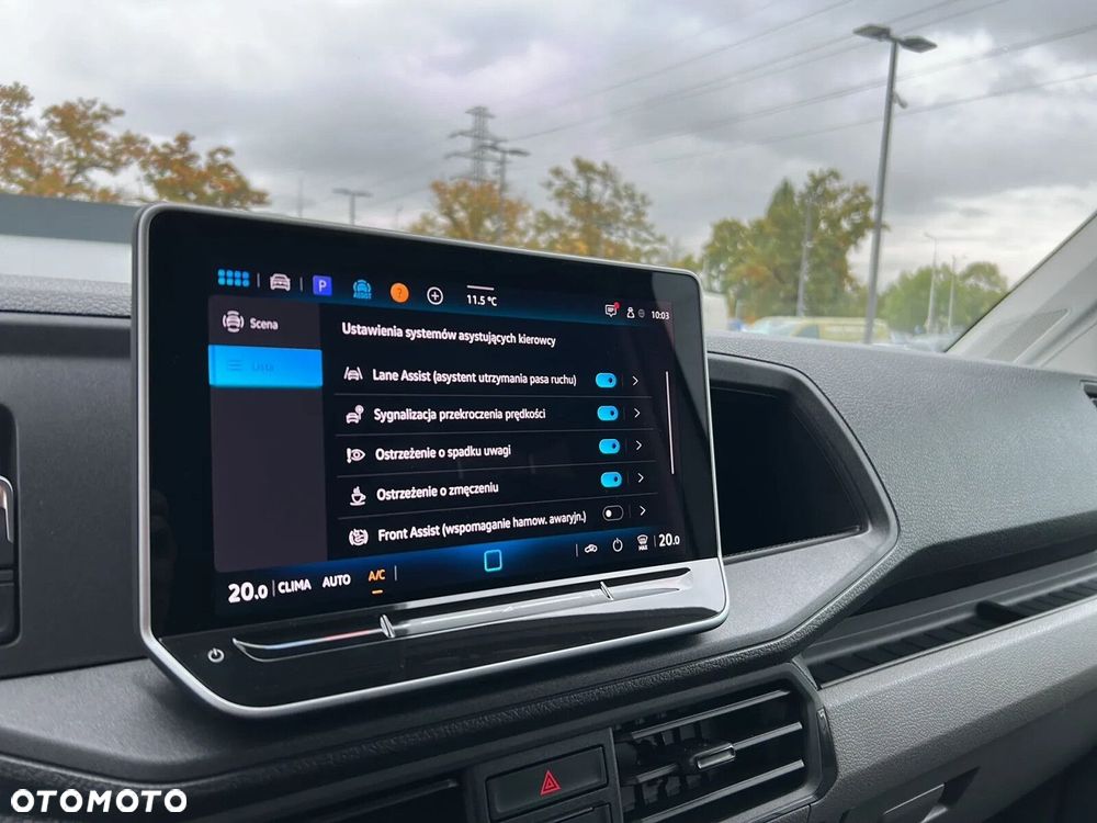 Volkswagen Crafter 35 L3H2/9 osobowy/furgon, 2.0 TD1 140 KM - 25