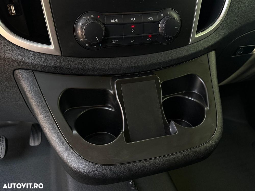 Mercedes-Benz Vito - 24