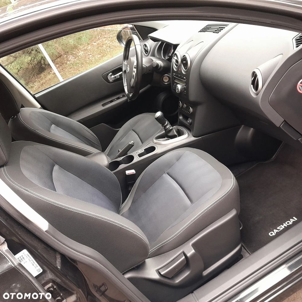 Nissan Qashqai - 13