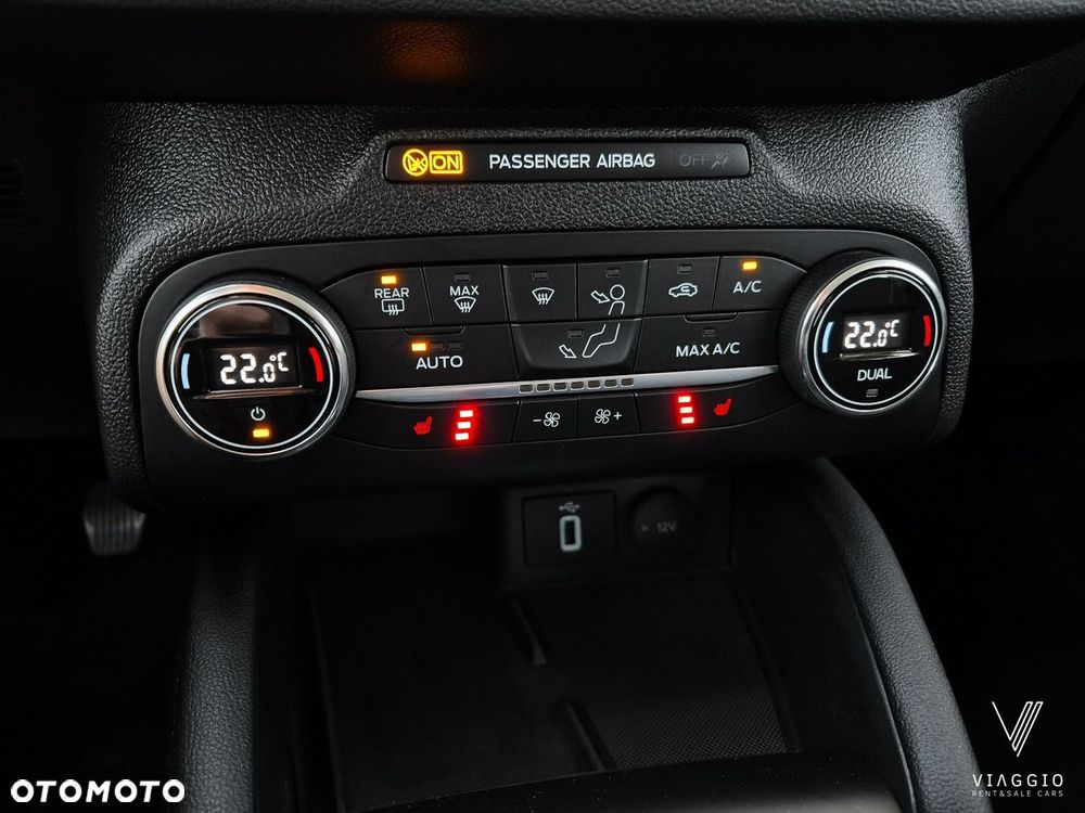 Ford Focus - 13