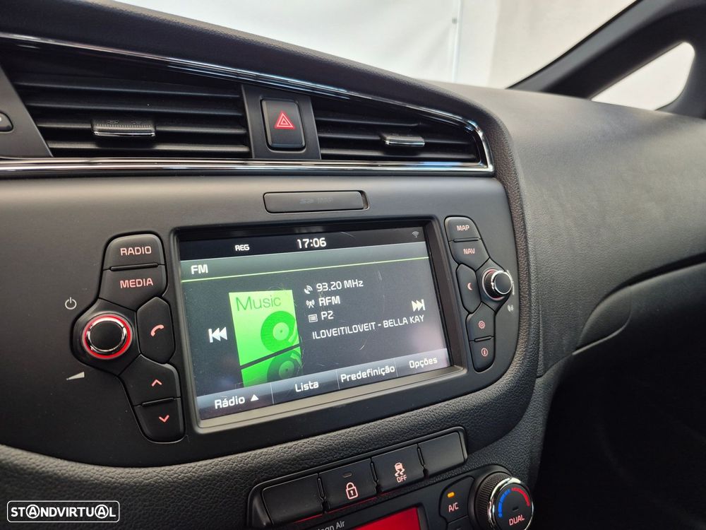 Kia Ceed 1.6 CRDi GT Line - 19