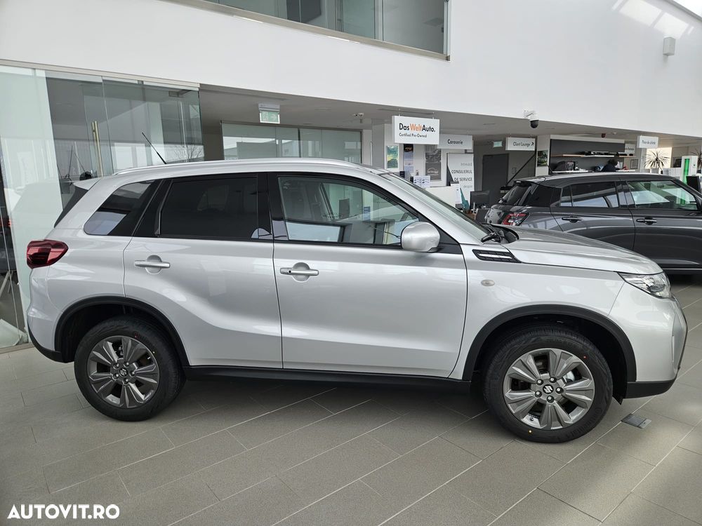 Suzuki Vitara 1.4 Boosterjet 6AT MHEV Passion - 6