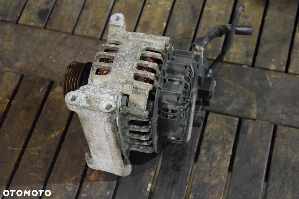 Mercedes A-Klasa W169 W245 Alternator 90A A2661540802 - 1