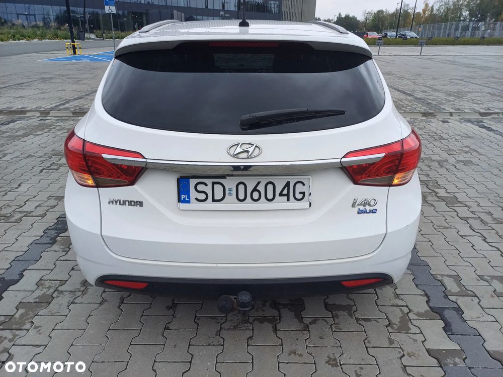 Hyundai i40 Kombi blue 1.6 Family+ - 5