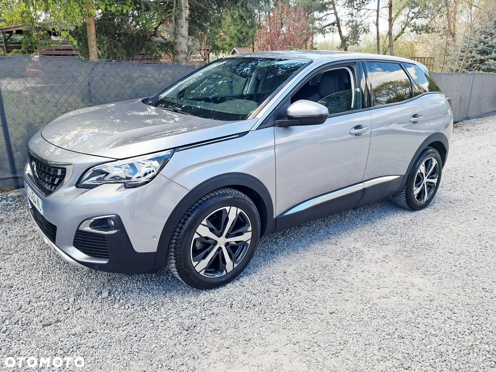 Peugeot 3008 1.2 PureTech GPF Allure S&S EAT8 - 29