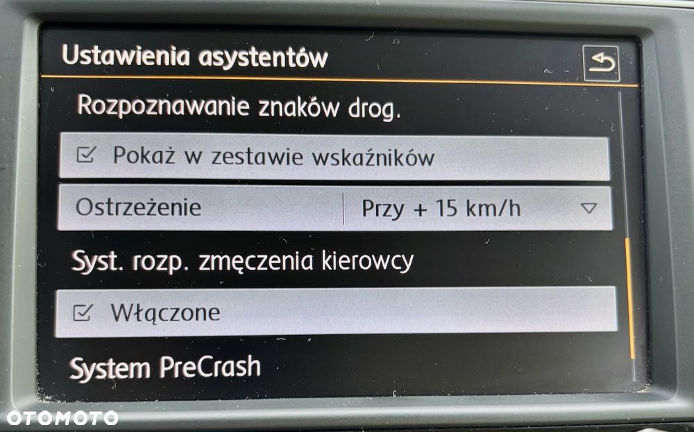 Volkswagen Passat 1.8 TSI BMT Highline DSG - 36