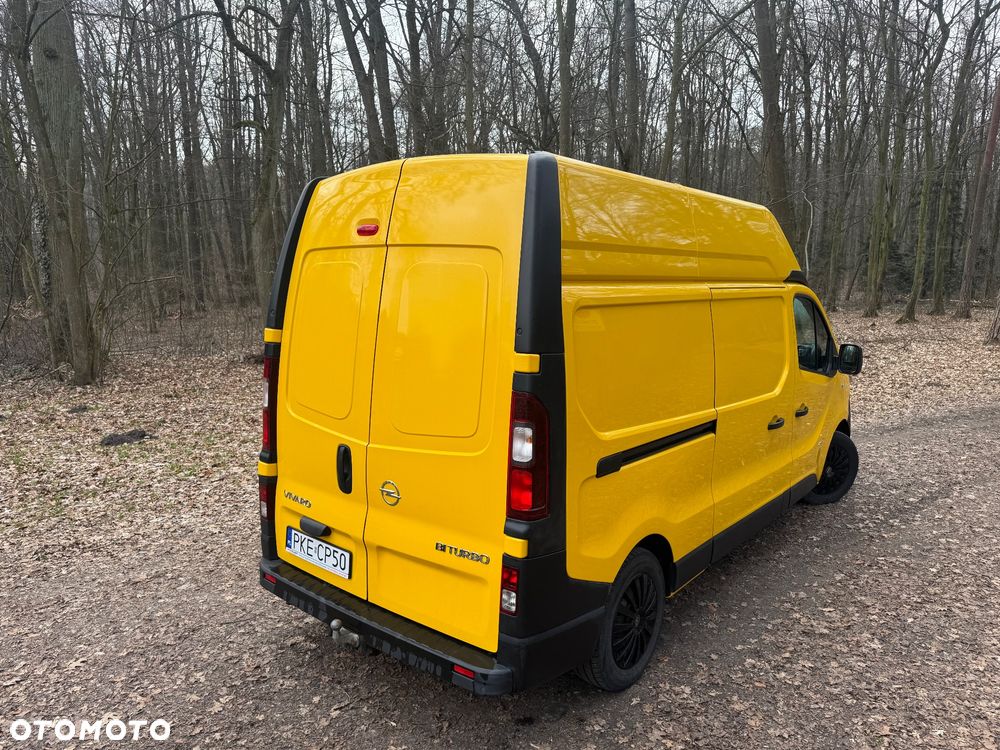 Opel Vivaro - 5