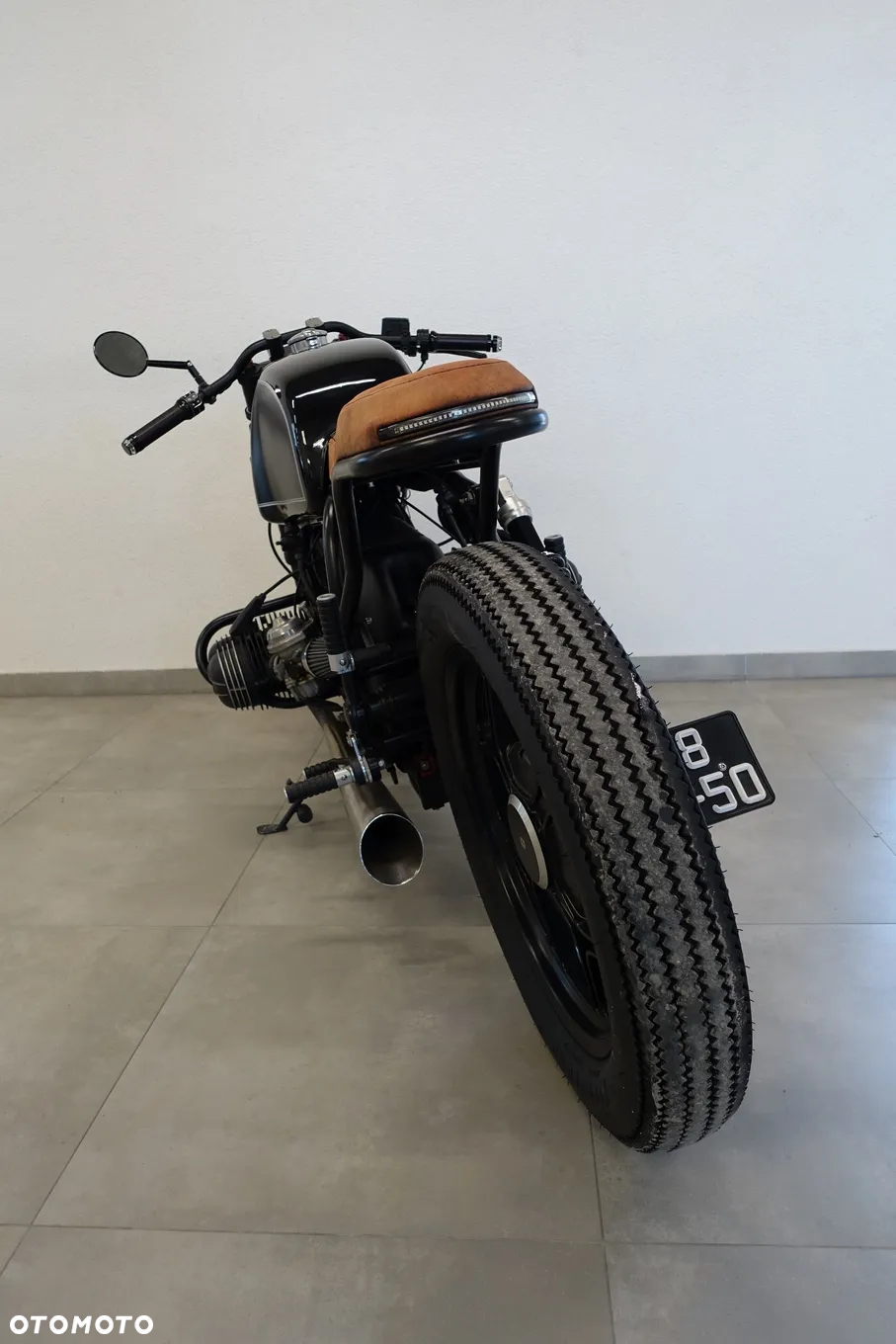 BMW R - 24
