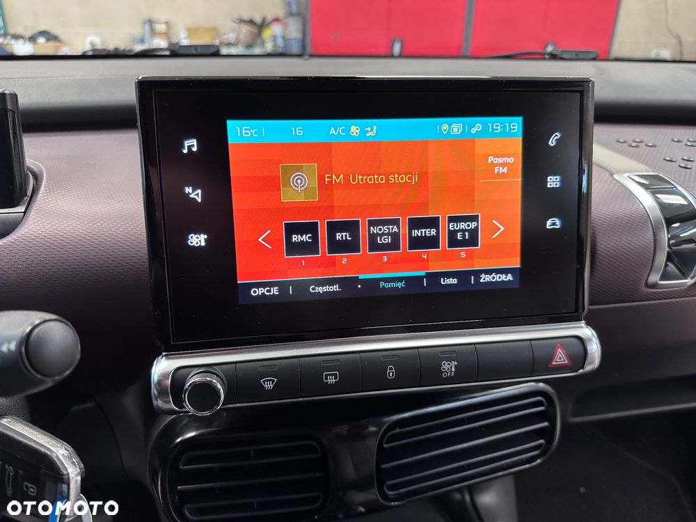Citroën C4 Cactus BlueHDi 120 Stop&Start EAT6 Shine - 26