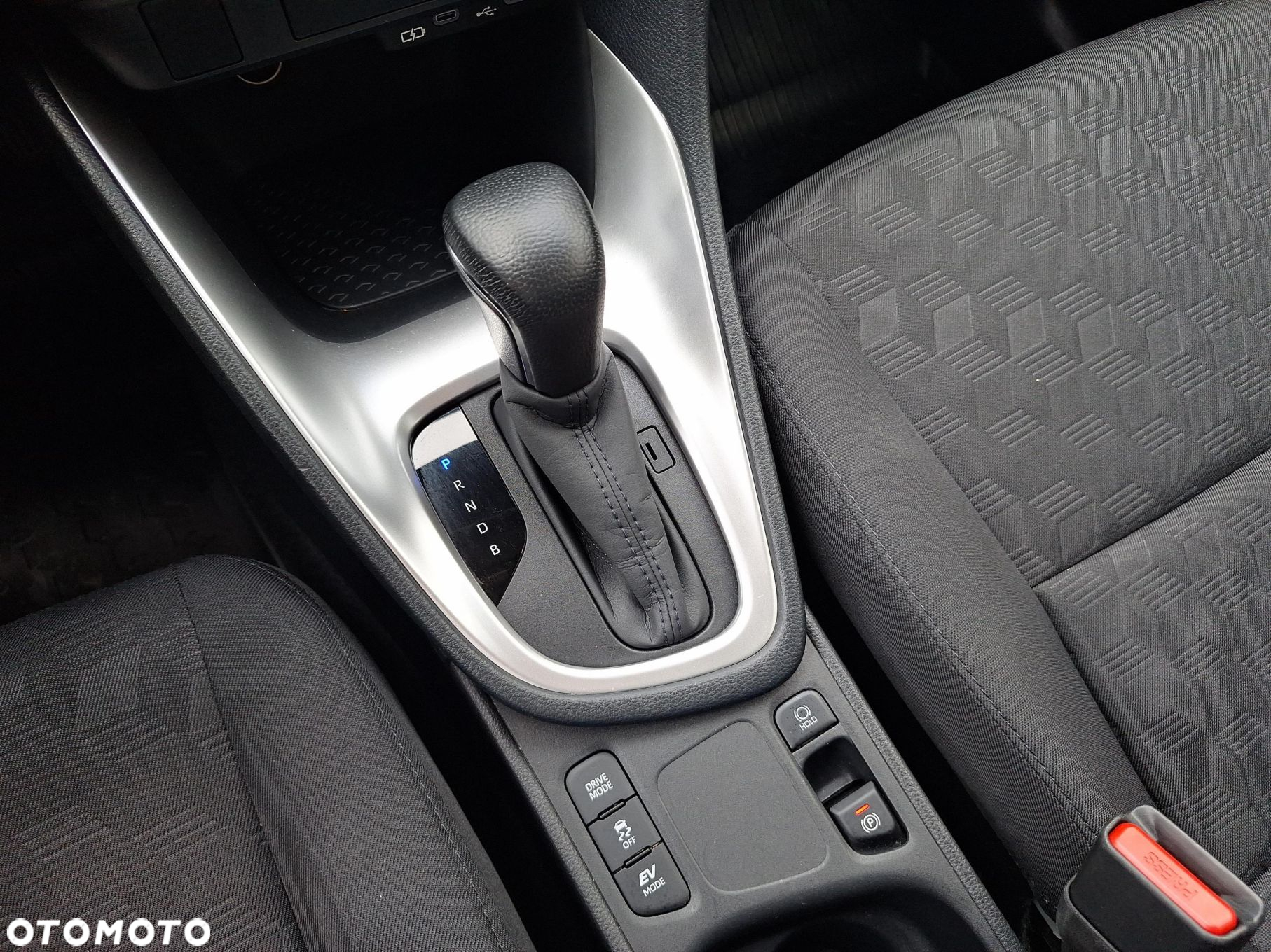 Toyota Yaris - 21
