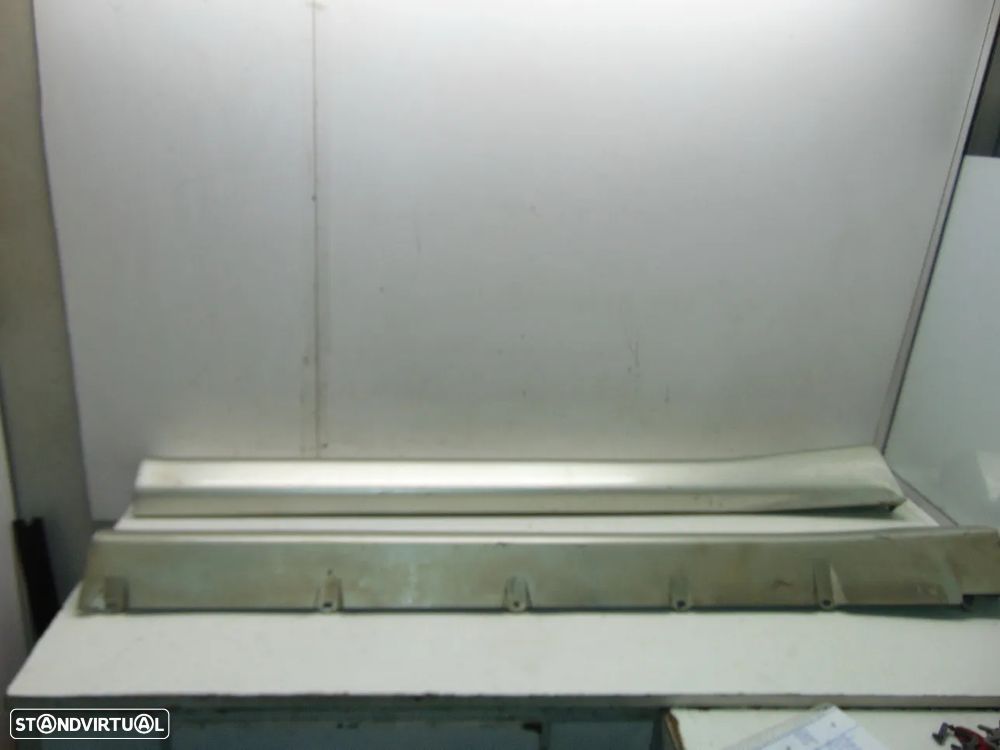 Suzuki Vitara embaladeiras - 1