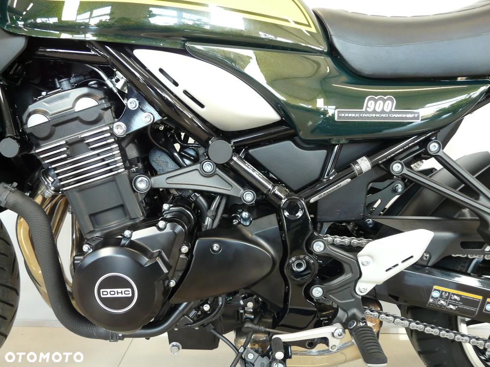 Kawasaki Z 900 RS - 19