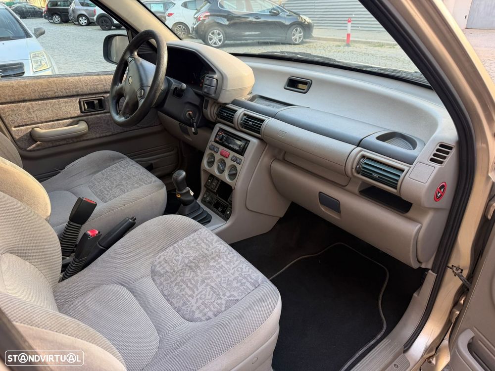 Land Rover Freelander 2.0 di - 14