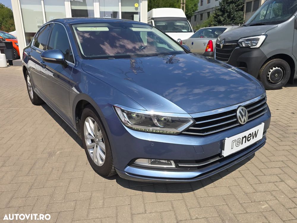 Volkswagen Passat 2.0 TDI (BlueMotion Technology) Comfortline - 13
