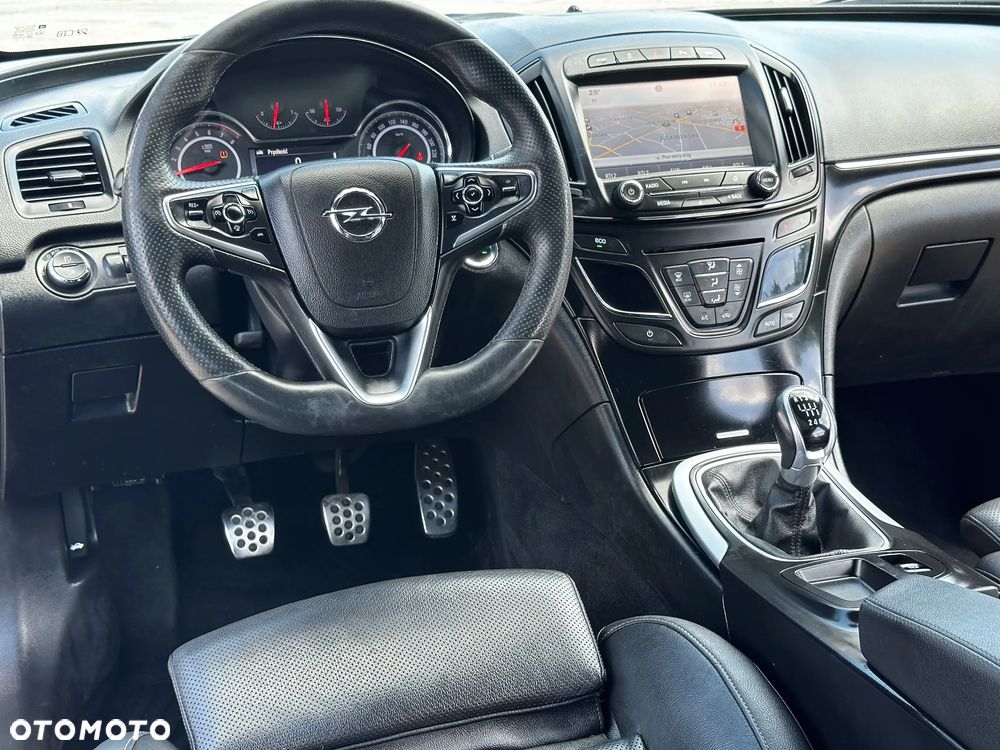 Opel Insignia - 26