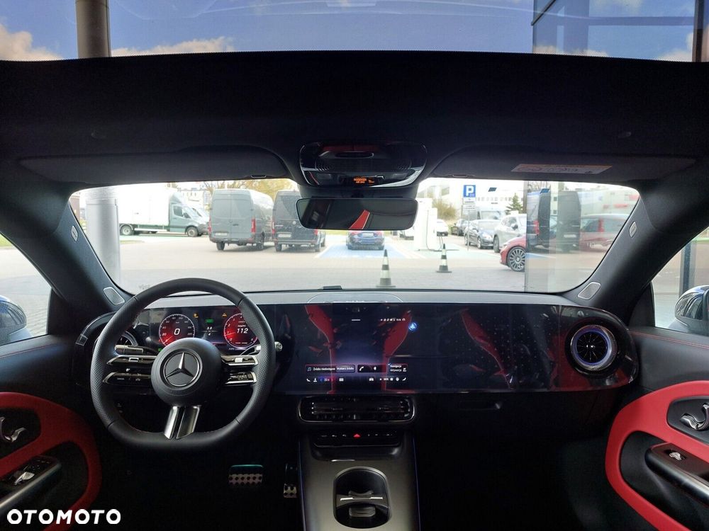 Mercedes-Benz CLA - 9