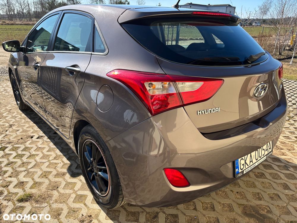 Hyundai i30 1.4 Classic - 7