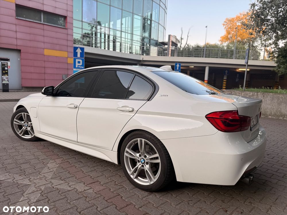 BMW Seria 3 330e iPerformance M Sport - 7