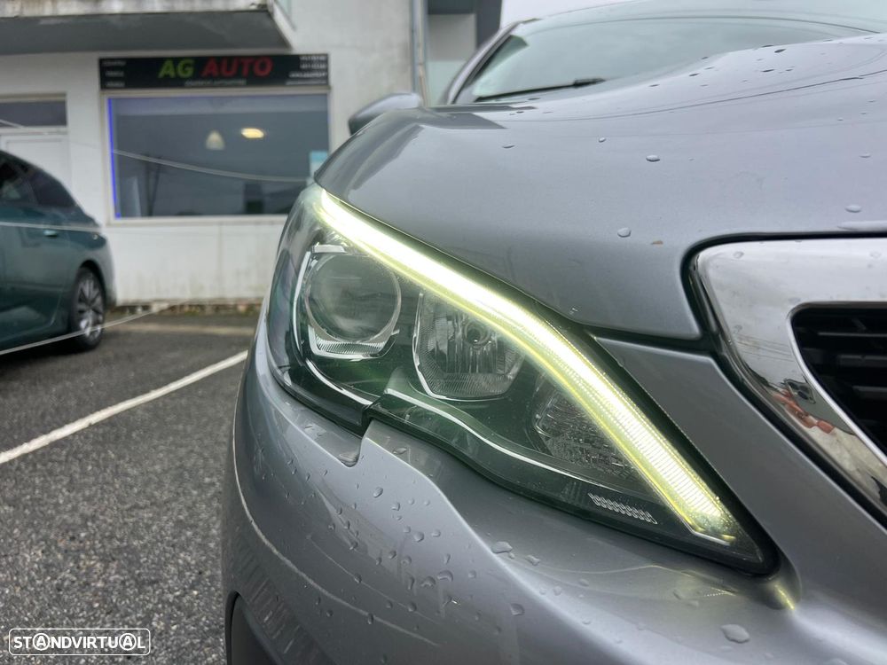 Peugeot 308 SW BlueHDi 130 Stop & Start Active - 18