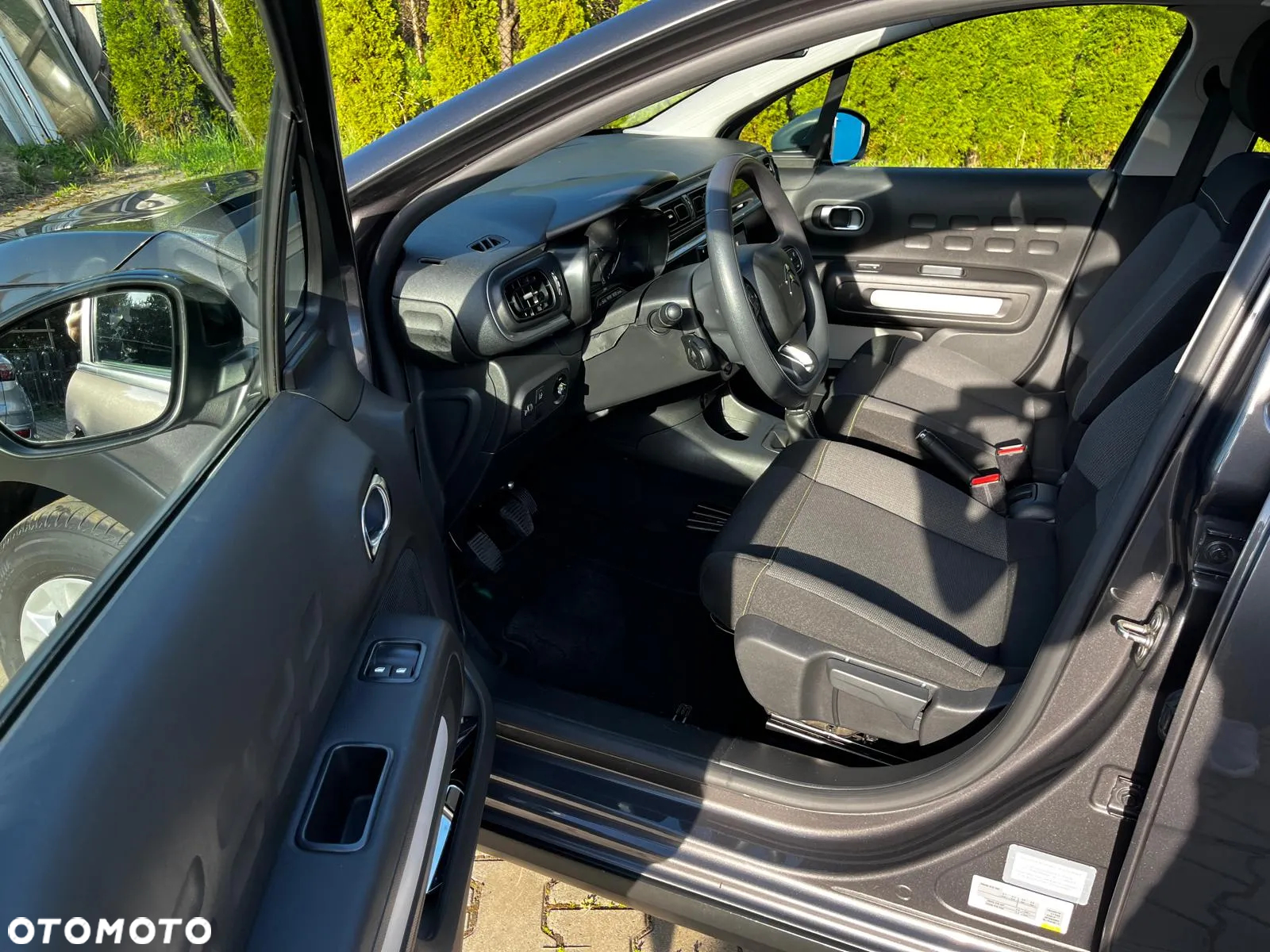 Citroën C3 1.2 PureTech Plus - 25