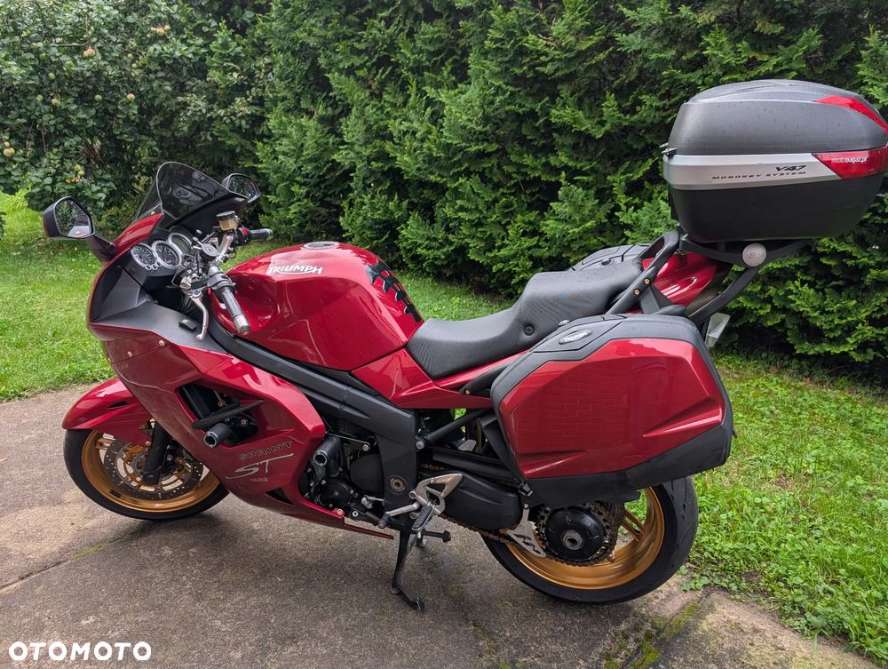 Triumph Sprint - 6