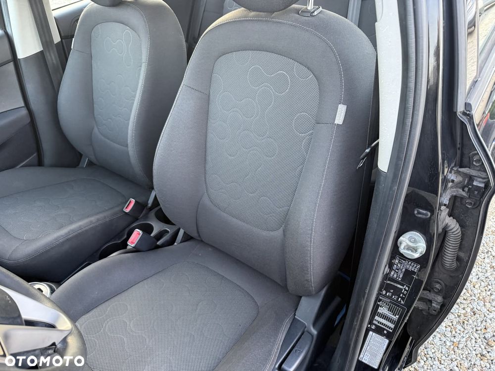 Hyundai i20 1.4 Automatik Comfort - 16