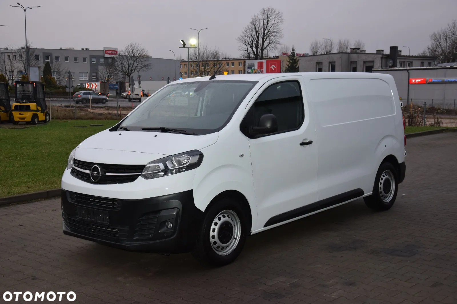 Opel Vivaro - 7