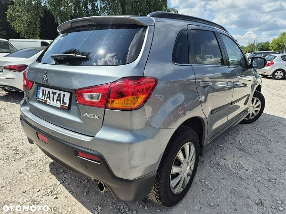 Mitsubishi ASX - 3