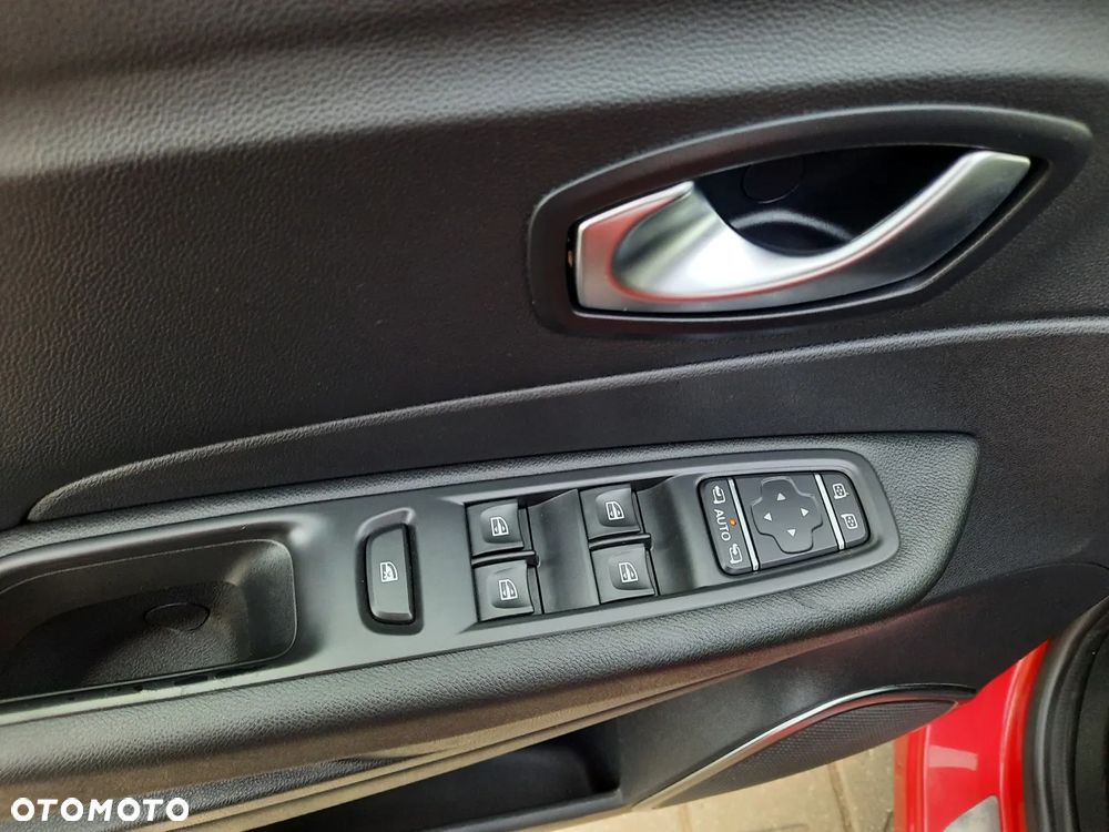 Renault Captur (ENERGY) TCe 150 EDC Version S - 15