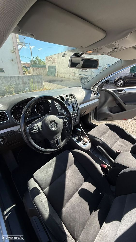 VW Golf 1.6 TDi DPF DSG move - 1