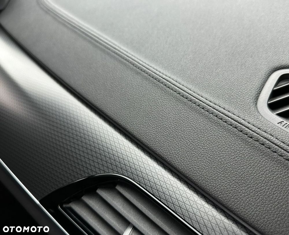 BMW Seria 5 530d xDrive M Sport Edition - 27