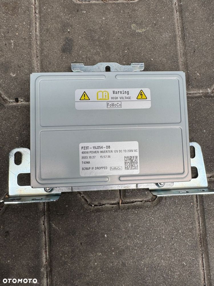 Przetwornica 400W Ford Transit Custom Mk2 24r PZ3T-19J254-DB - 1