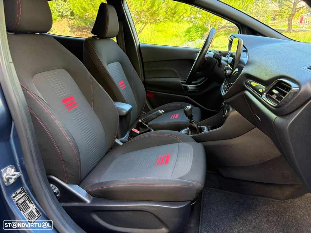 Ford Fiesta 1.0 EcoBoost ST-Line - 23