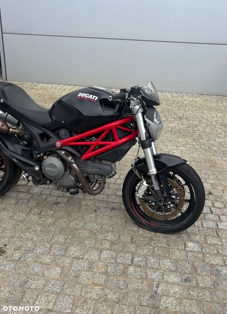 Ducati Monster - 7