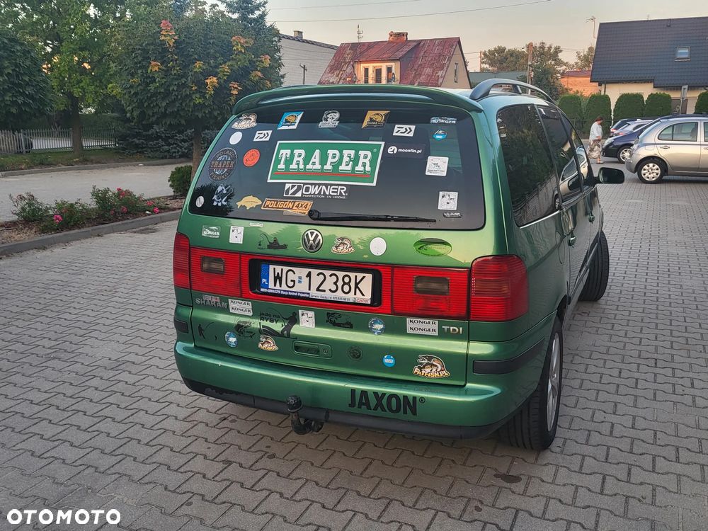 Volkswagen Sharan 1.9 TDI Highline - 8