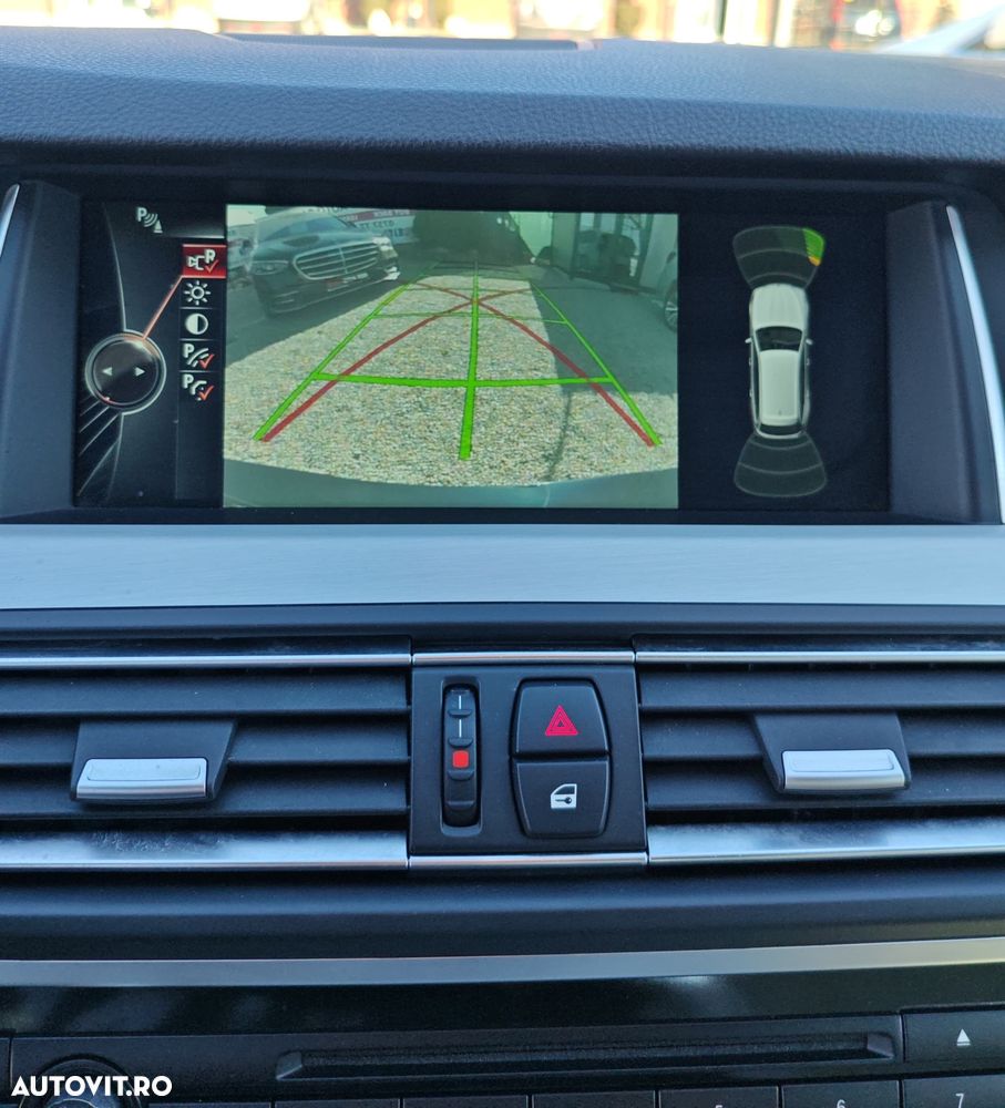 BMW Seria 5 520d xDrive Aut. Modern Line - 16