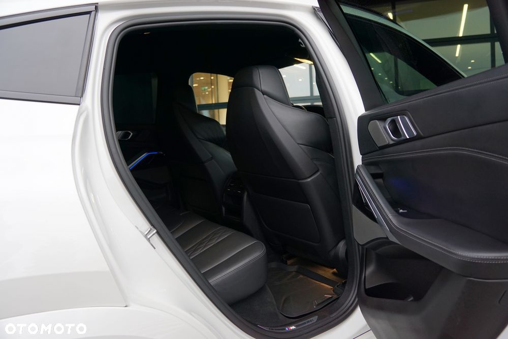 BMW X6 xDrive40d M Sport - 24