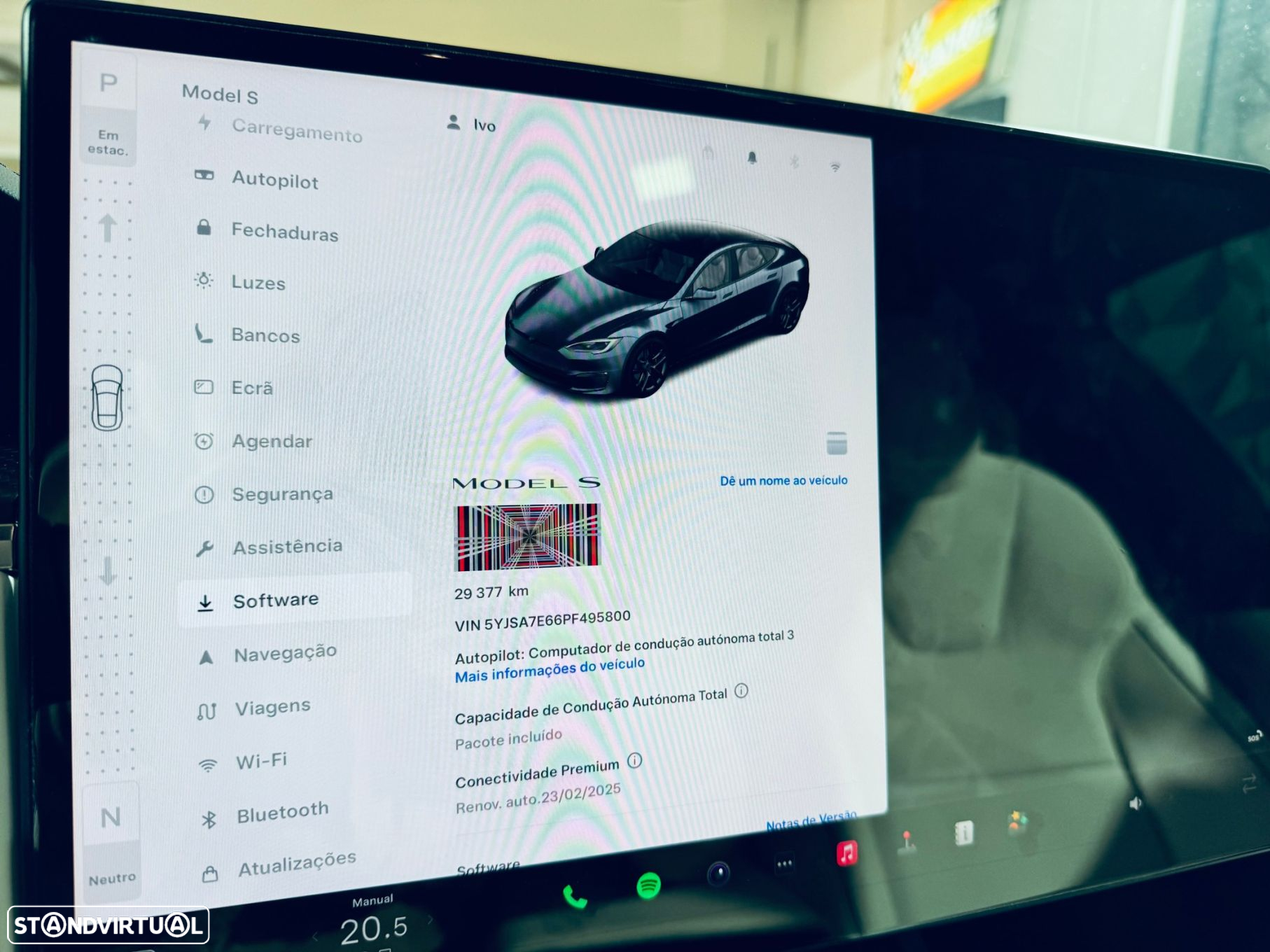 Tesla Model S Plaid AWD - 37
