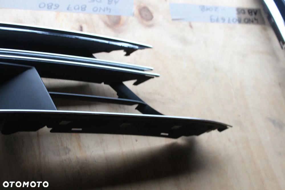 KRATKA ZDERZAKA PRAWA AUDI A8 D5 4N0807680 2018 - 8