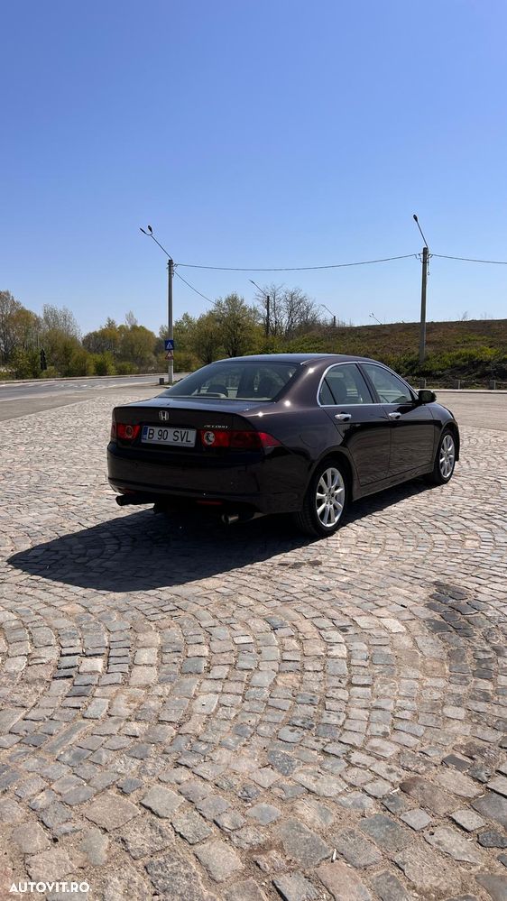 Honda Accord 2.4i Aut Exec - 4