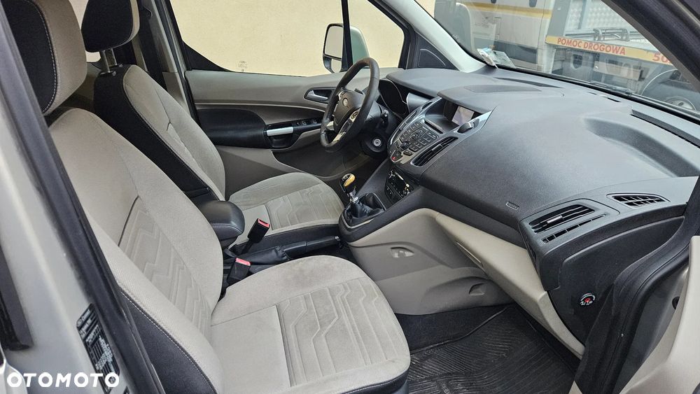 Ford Tourneo Connect 1.6 TDCi Titanium - 11