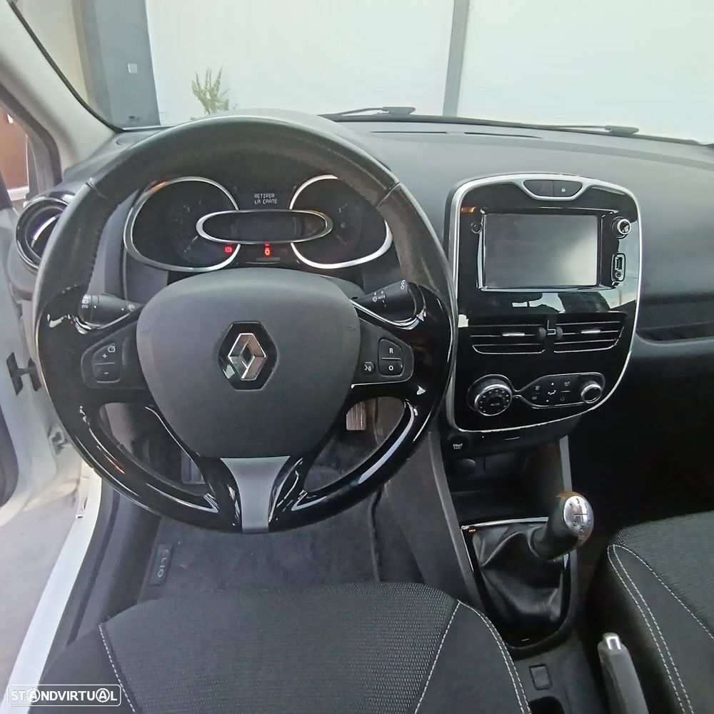 Renault Clio Sport Tourer dCi 90 Limited - 19
