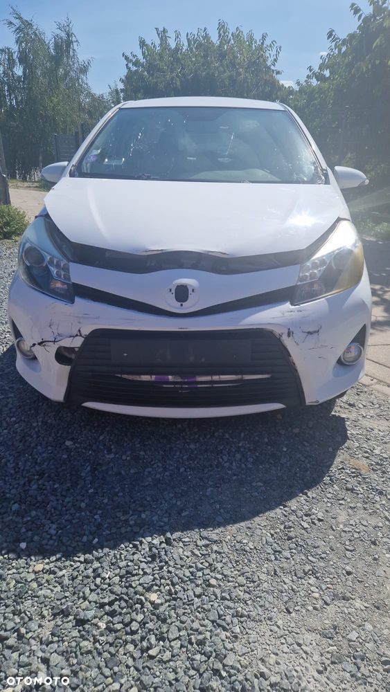 Toyota Yaris 1.5 VVT-i Comfort - 1
