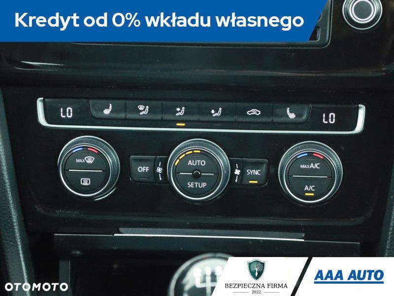 Volkswagen Golf Variant - 14