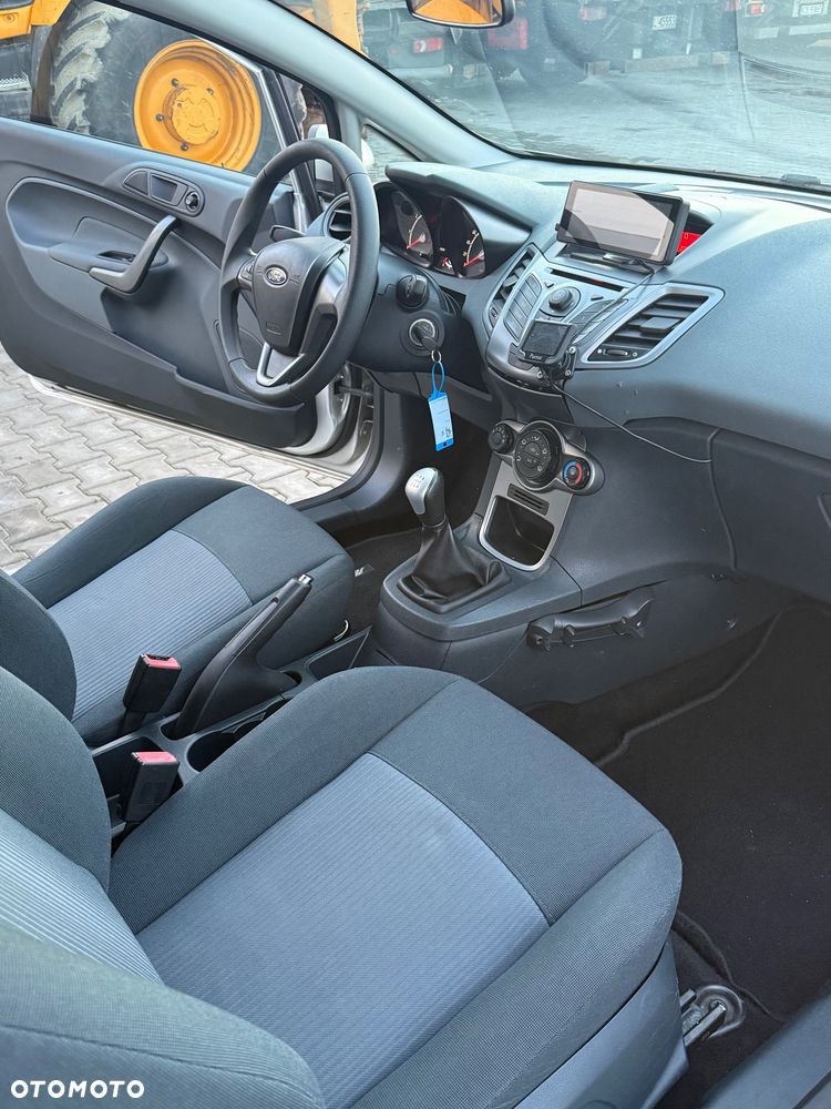 Ford Fiesta 1.25 Champions Edition - 16