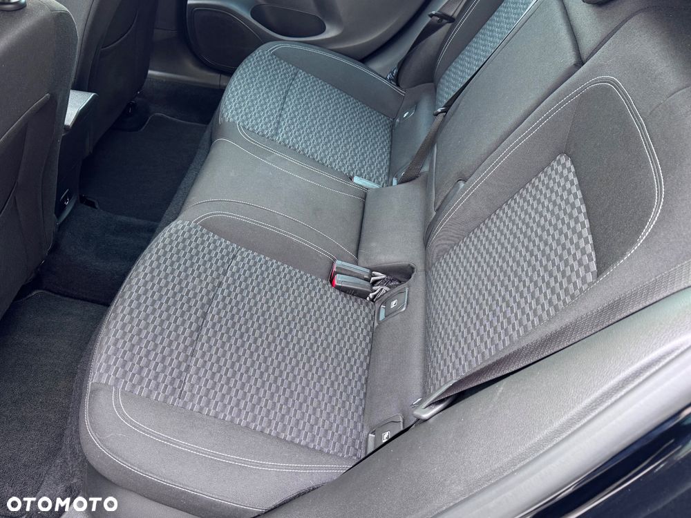 Opel Astra 1.4 Turbo Dynamic - 40