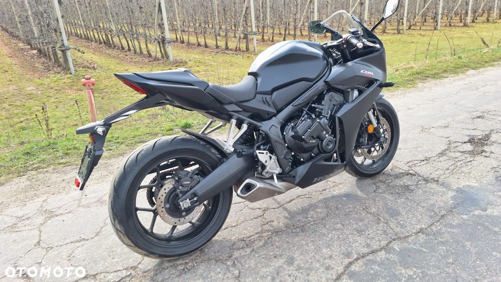 Honda CBR - 8
