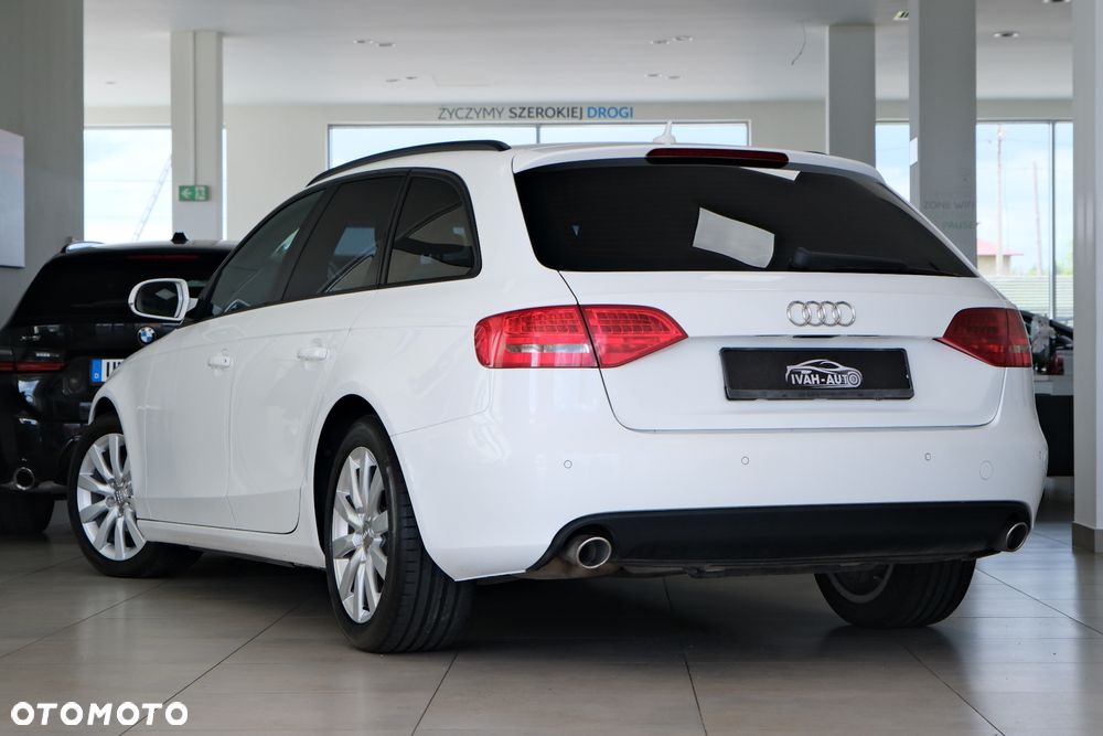 Audi A4 Avant - 8